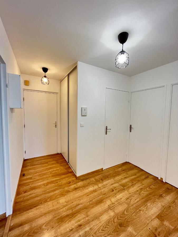 Ponsardin- Appartement Avec Balcon Et Parking Remeš Exteriér fotografie