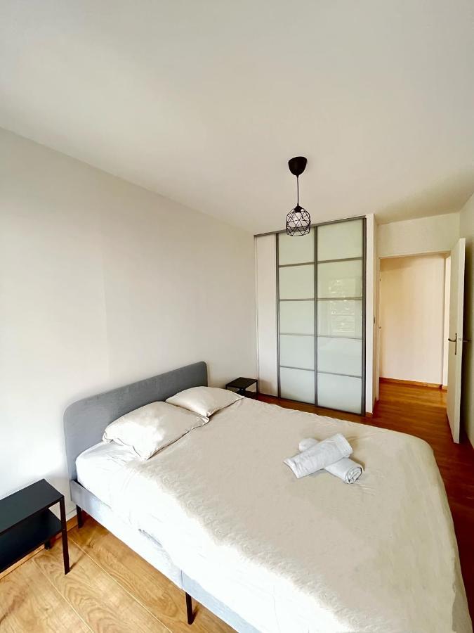 Ponsardin- Appartement Avec Balcon Et Parking Remeš Exteriér fotografie